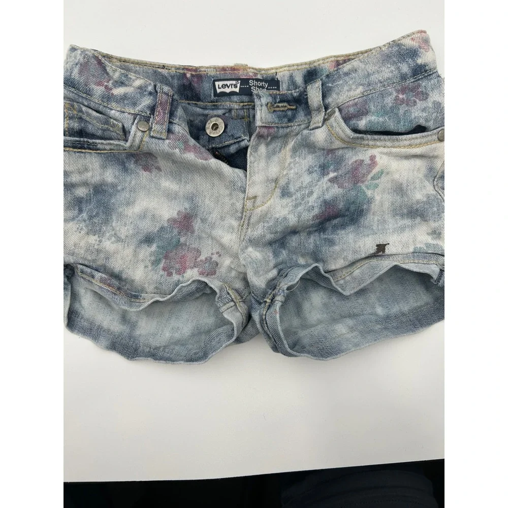 Levis levis shorty